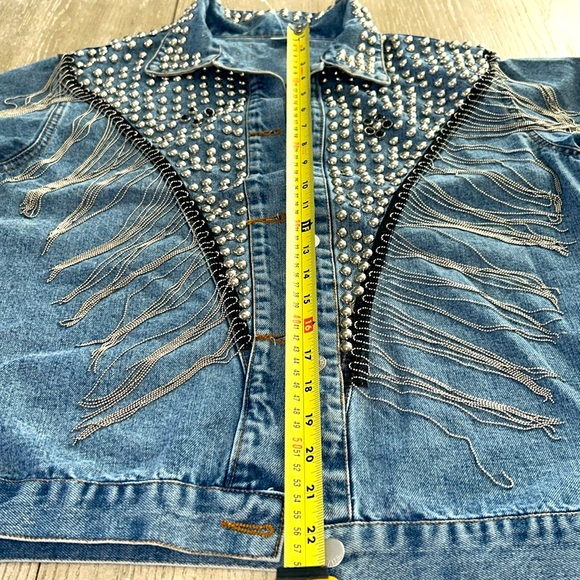 Boutique Embellished rhinestone studd Jean Jacket - Picture 7 of 9